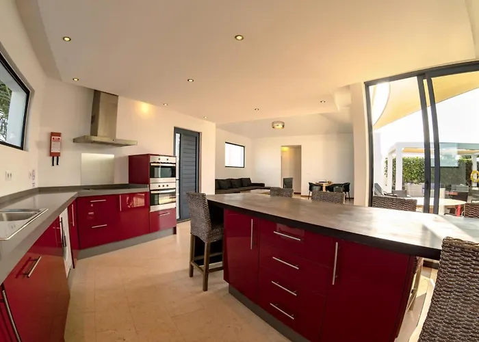 ヴィラ Casa Yuna With Heated Pool In El Roque