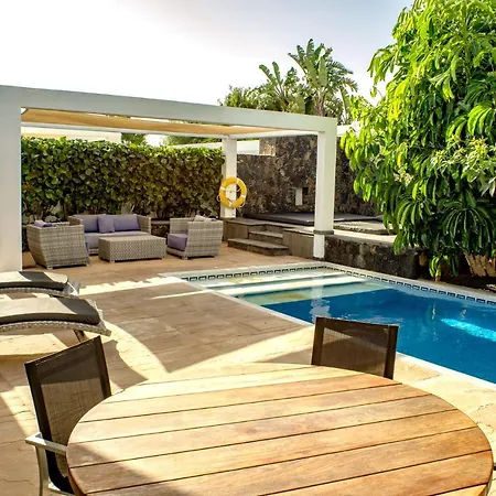 Willa Casa Yuna With Heated Pool In El Roque